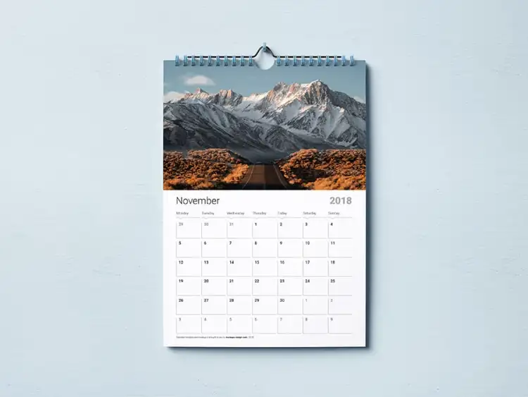 How to Choose the Right Acrylic Calendar for You?