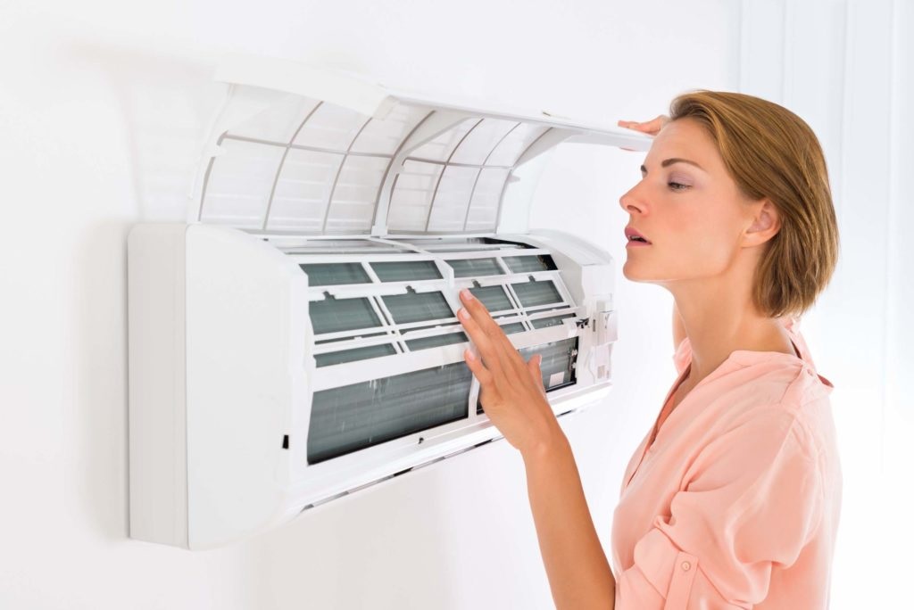 Why is My Air Conditioner Blowing Out Hot Air?