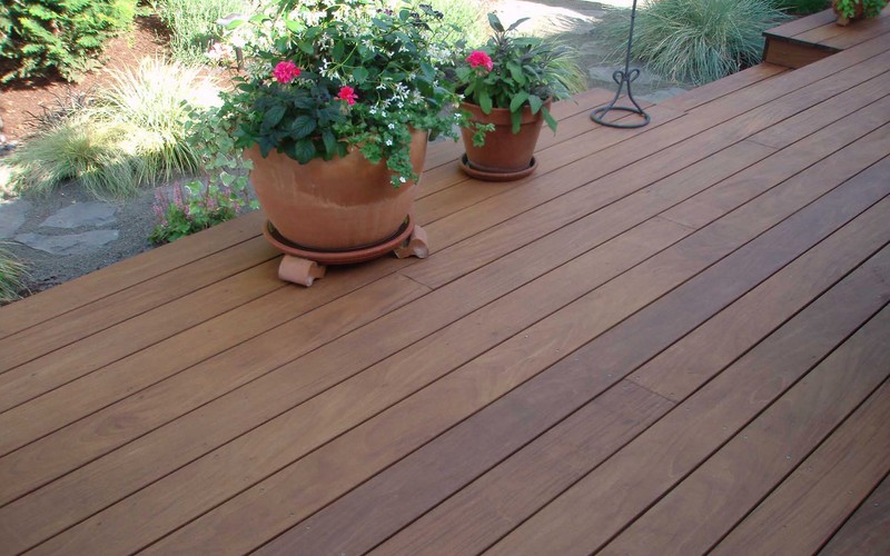 Ipe Decking Needs Excellent Customer Support and High-Quality Products