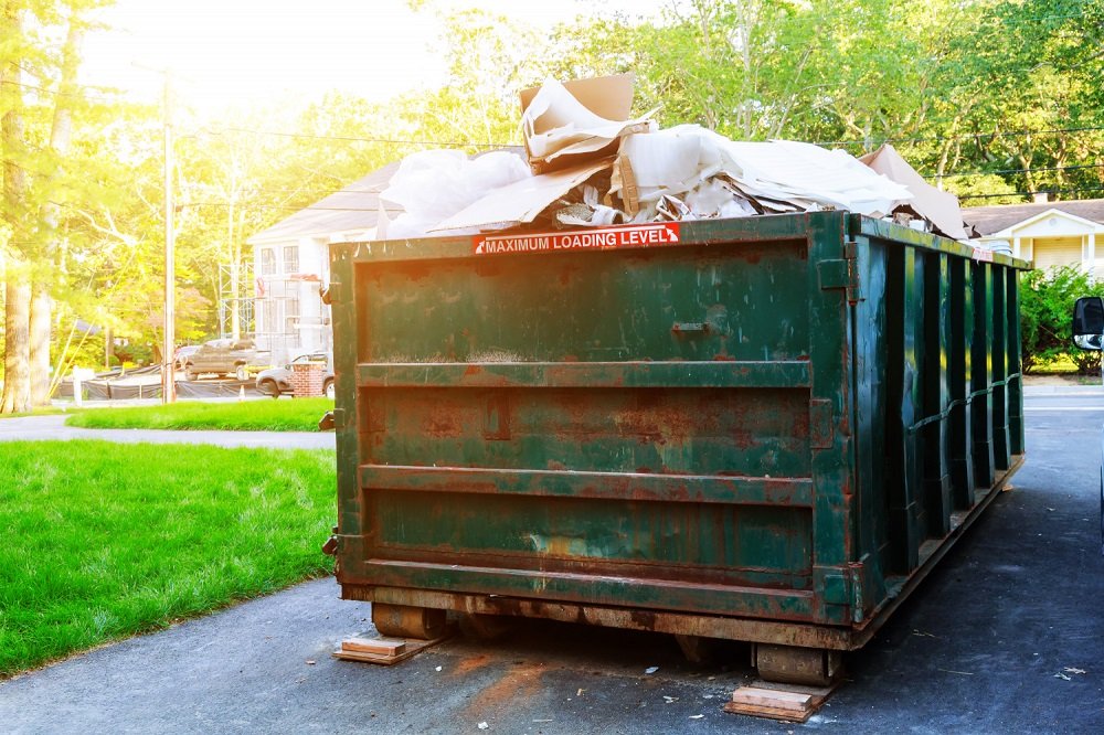 Stress-Free Clean-up With Dumpster Rental for Home Improvement