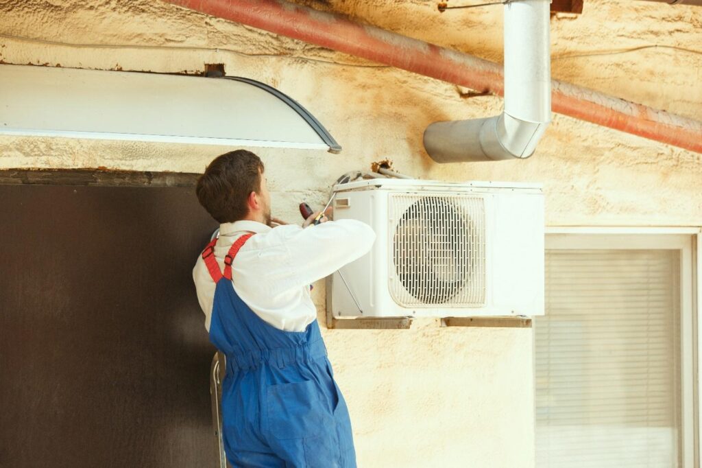 HVAC Services in Chesapeake, VA: Finding the Right Contractor